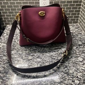 coach willow black cherry